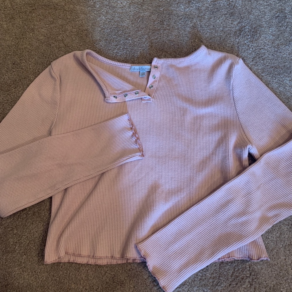 light pink long sleeve crop top